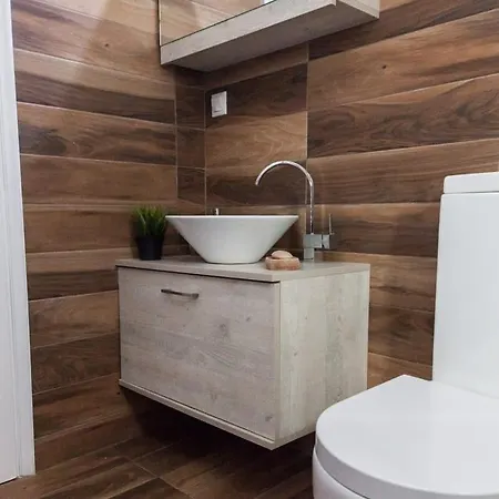 Modern Luxury 2 Bedroom Apt In Agios Dimitrios * Athens