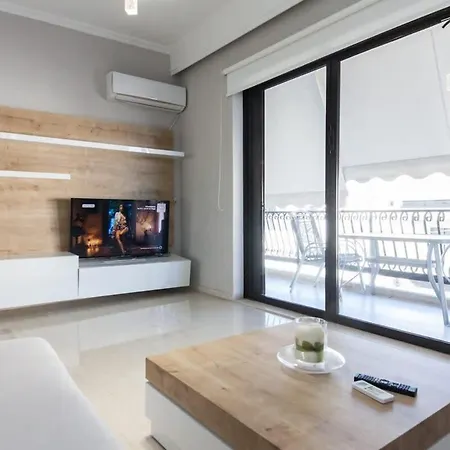 Modern Luxury 2 Bedroom Apt In Agios Dimitrios